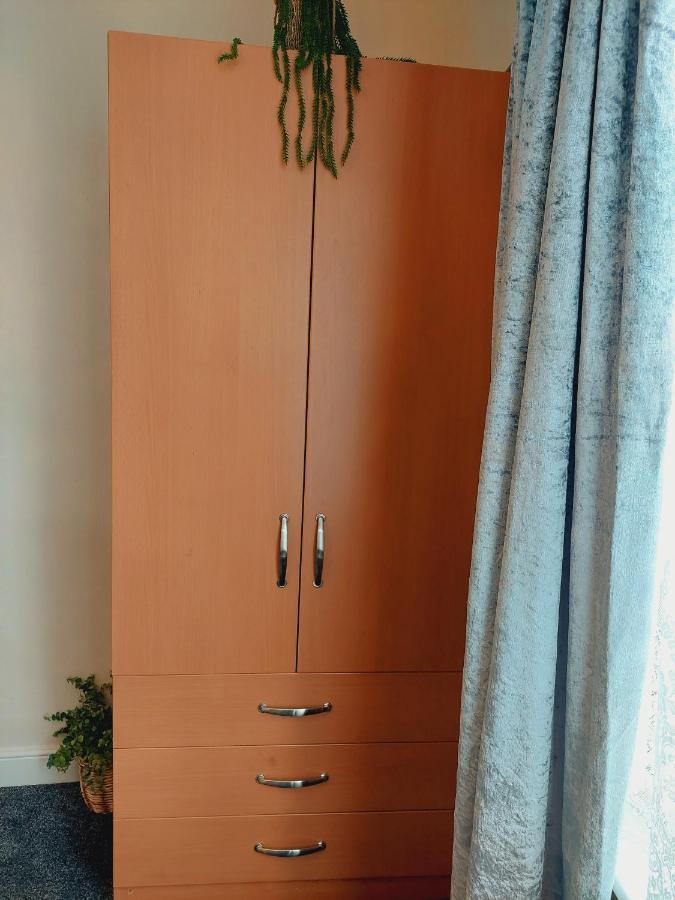 Elegant And Two Bedrooms House Apartment *