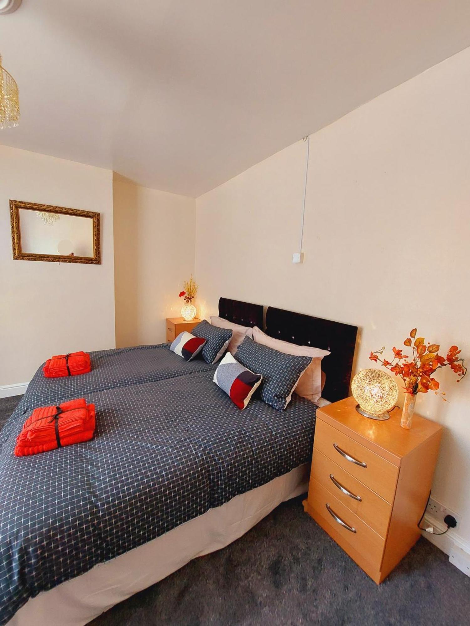 Apartment Elegant And Two Bedrooms House Bristol